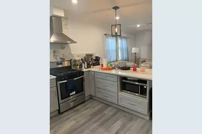 4045 Washington St #3, Boston, MA 02131 - Photo 4