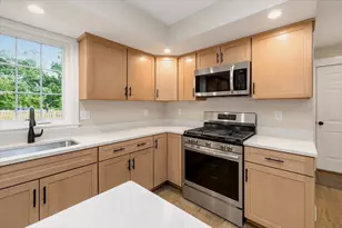 43 Arrow Trail, Groton, MA 01450 - Photo 6