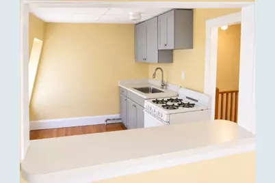 35 Inman St. #3, Cambridge, MA 02139 - Photo 2
