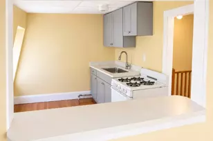 35 Inman St, Cambridge, MA 02139 - Photo 2