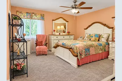24 Magnolia St #2B, Attleboro, MA 02703 - Photo 10