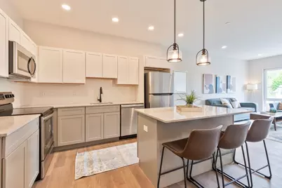 279 Willard #304, Quincy, MA 02169 - Photo 2