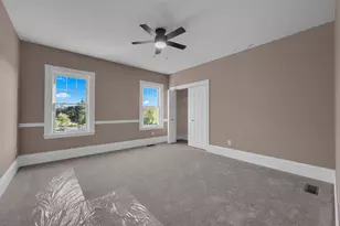 763 Massachusetts Ave, Lunenburg, MA 01462 - Photo 10