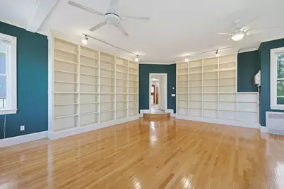 148 Washington St, Medford, MA 02155 - Photo 16