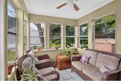 130 Thurston Street, East Providence, RI 02915 - Photo 20