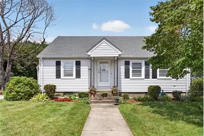 130 Thurston Street, East Providence, RI 02915 - Photo 2