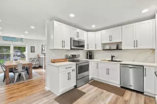 61 Esta Rd, Plymouth, MA 02360 - Photo 1