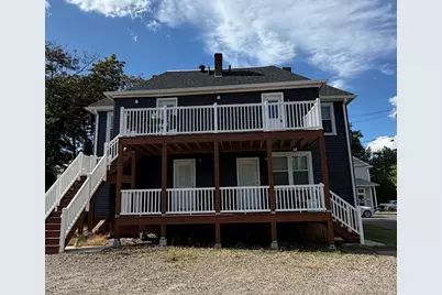 7 Liberty St #A, Easthampton, MA 01027 - Photo 2