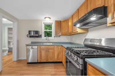 115 Sladen St, Dracut, MA 01826 - Photo 4