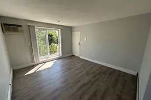 2 Meacham St, Somerville, MA 02145 - Photo 4