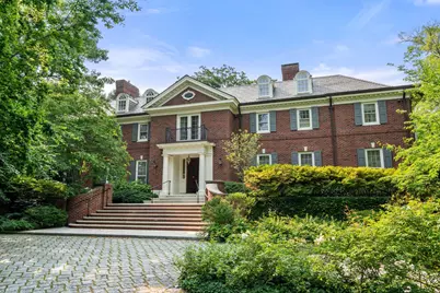 381 Warren Street, Brookline, MA 02445 - Photo 2