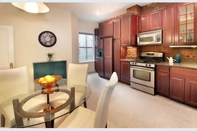 1033 Beacon Street #1, Brookline, MA 02446 - Photo 12
