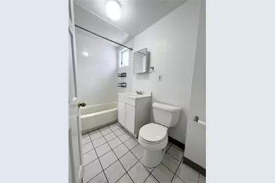 1 Cedar Sq #2, Cambridge, MA 02140 - Photo 6