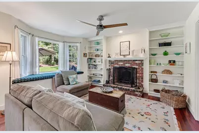 61 Canonicus Ave, Oak Bluffs, MA 02557 - Photo 16