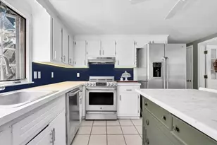 40 Captain Stanley Rd, Yarmouth, MA 02601 - Photo 12