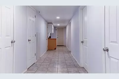 203-205 Saratoga St, Lawrence, MA 01841 - Photo 24