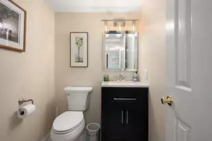 803 Foxwood Cir, Peabody, MA 01960 - Photo 14