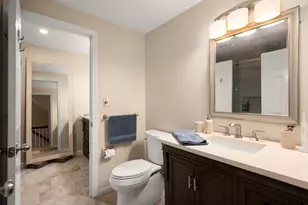 803 Foxwood Cir, Peabody, MA 01960 - Photo 20