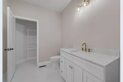 765 Massachusetts Avenue #B, Lunenburg, MA 01462 - Photo 14