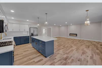 765 Massachusetts Avenue #B, Lunenburg, MA 01462 - Photo 4