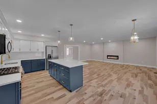765 Massachusetts Ave, Lunenburg, MA 01462 - Photo 4