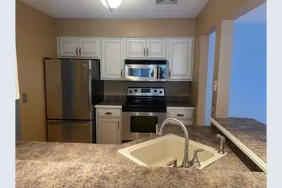 50 Steeplechase Ct #50, Haverhill, MA 01832 - Photo 8