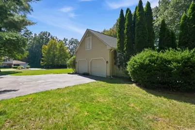 22 Grassy Meadow Rd, Wilbraham, MA 01095 - Photo 34