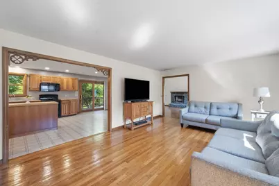 22 Grassy Meadow Rd, Wilbraham, MA 01095 - Photo 8