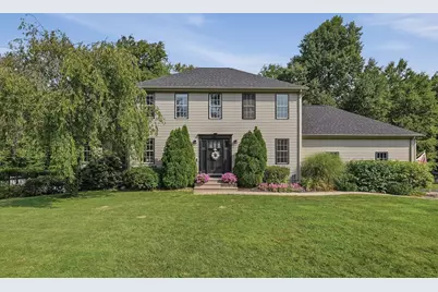 5 Dunny Cove Road, Uxbridge, MA 01569 - Photo 1