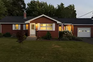 229 McCarthy Ave, Chicopee, MA 01020 - Photo 1