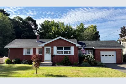 229 McCarthy Ave, Chicopee, MA 01020 - Photo 2