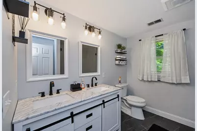 24 Evergreen Rd, Lakeville, MA 02347 - Photo 22