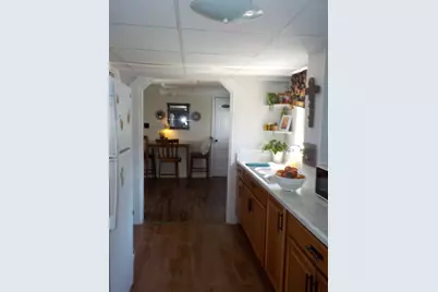 25 Yale Avenue, Swansea, MA 02777 - Photo 6