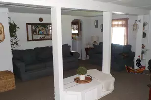 25 Yale Ave, Swansea, MA 02777 - Photo 8