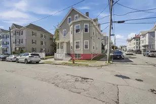 125 Reynolds St, New Bedford, MA 02746 - Photo 2