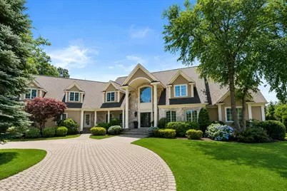 7 Pegan Ln, Natick, MA 01760 - Photo 2