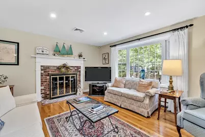 439 Holly Ave, Brewster, MA 02631 - Photo 4