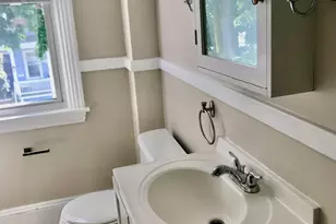 9 Arlington St, Reading, MA 01867 - Photo 4