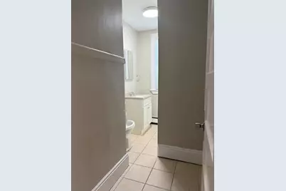 1 Wheeler Ave #3, Cranston, RI 02905 - Photo 4