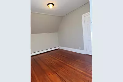 1 Wheeler Ave #3, Cranston, RI 02905 - Photo 2