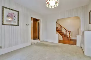 102 Kirtland St, Lynn, MA 01905 - Photo 4