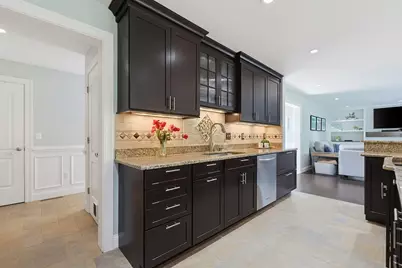 22 Willowbe Ct, North Attleboro, MA 02760 - Photo 6