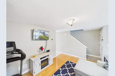 126 Willard Street #I, Lowell, MA 01850 - Photo 8