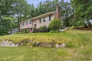 120 Ivy Ln, Northbridge, MA 01588 - Photo 4