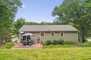120 Ivy Ln, Northbridge, MA 01588 - Photo 8