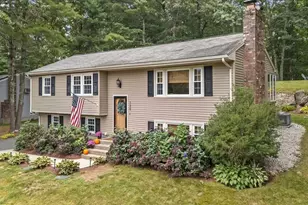 120 Ivy Ln, Northbridge, MA 01588 - Photo 2