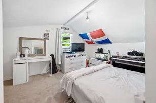 51 Mechanic St, Bellingham, MA 02019 - Photo 24
