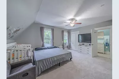 72 Mount Vernon St, Fitchburg, MA 01420 - Photo 18