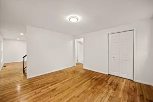 1088 Middleboro Ave, Taunton, MA 02718 - Photo 16