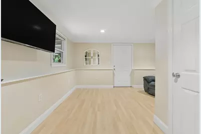 30 Sumner St, Canton, MA 02021 - Photo 26